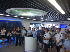 教師協(xié)同研修班學員參觀優(yōu)質企業(yè)